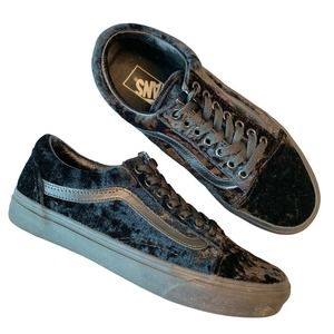 VANS Old Skool All Black Velvet Unisex Low Top Sneaker In Box Mens 6.5 Womens 8